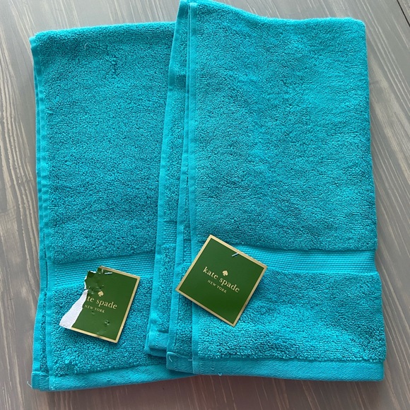 Kate Spade ♠️ Bathroom Set 🛀 - Picture 3 of 3